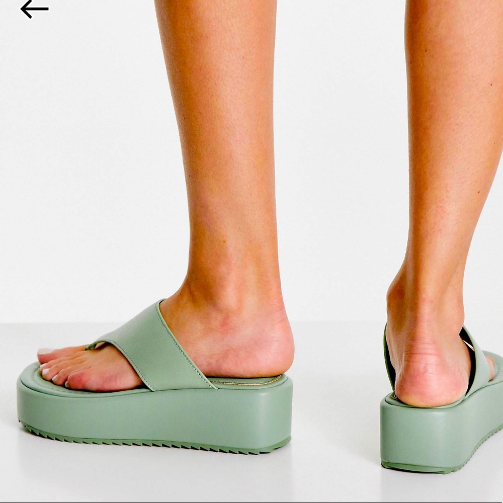 NWT ASOS DESIGN Tamari Leather Thong Flatform Sandals SZ 7 $80 - Picture 2 of 8